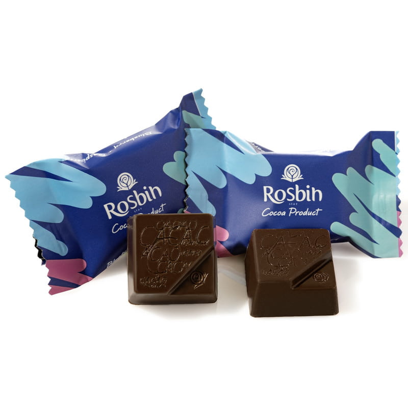 تصویر 4 از شکلات پذیرایی کیلویی مغزدار مخلوط رزبین با طعم توت فرنگی